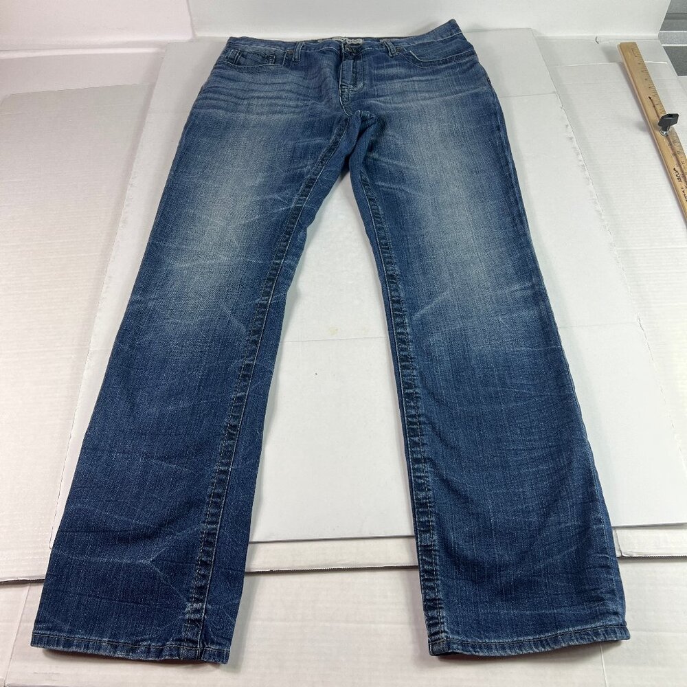 BKE Jeans Men's 35x33* Long Derek Straight Leg Blue Faded Stretch Denim Tag 34L